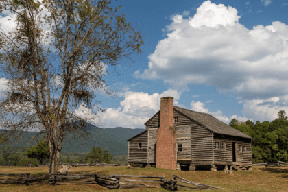 10 Things That Are a Must on Every Smoky Mountains Itinerary