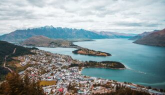 places to visit in queenstown tasmania